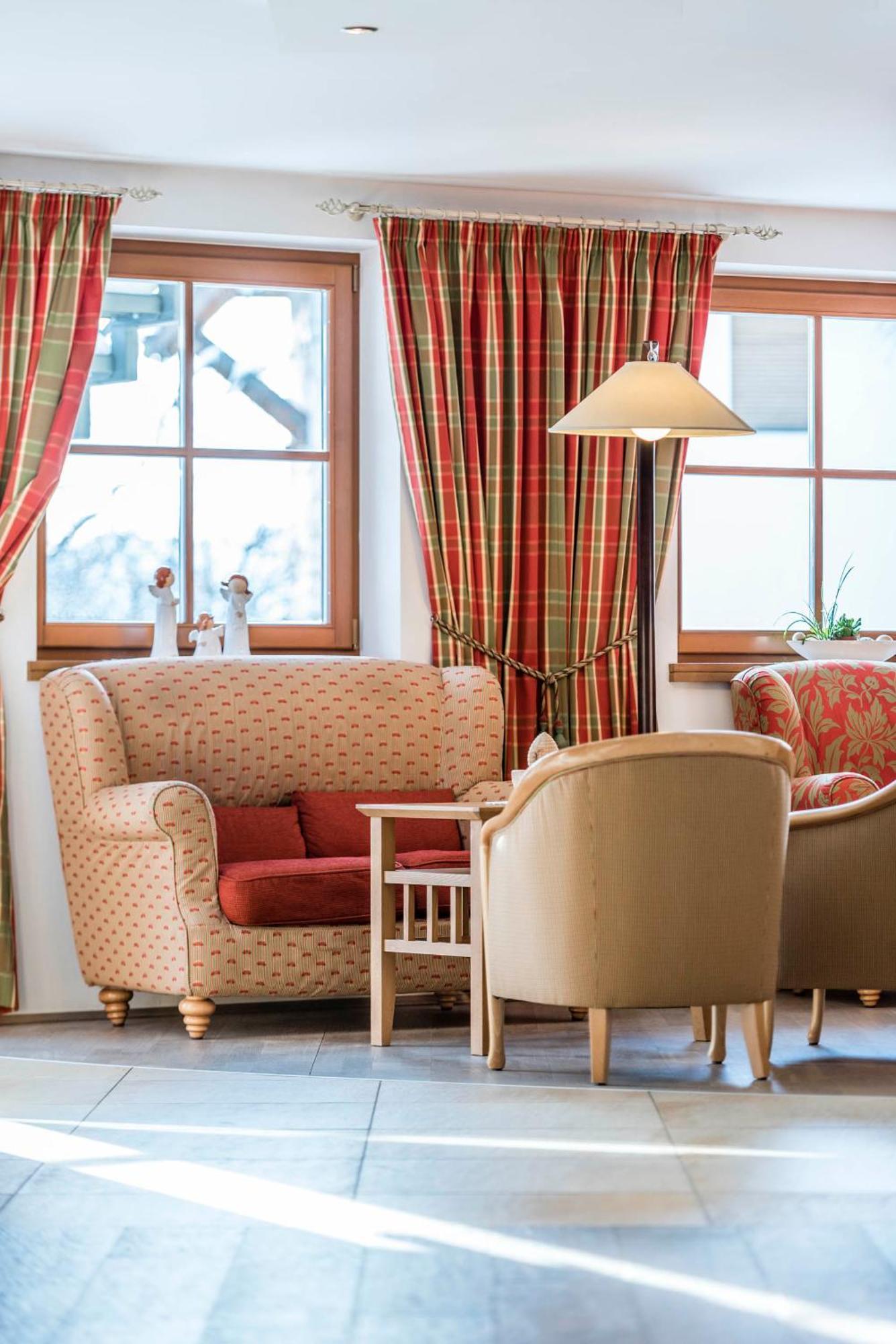 Hotel Peter Petersberg Dış mekan fotoğraf